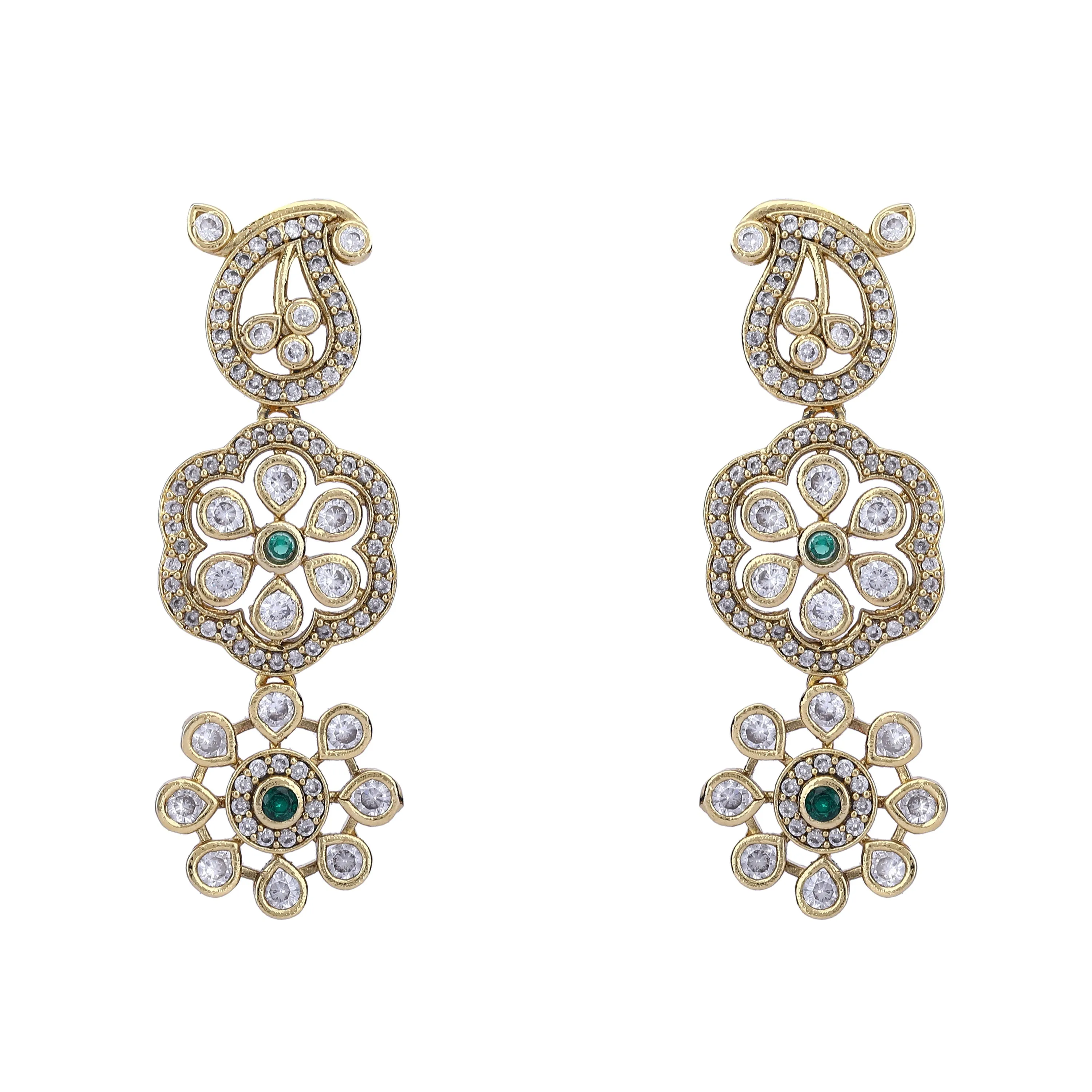 BHARVI EARRING