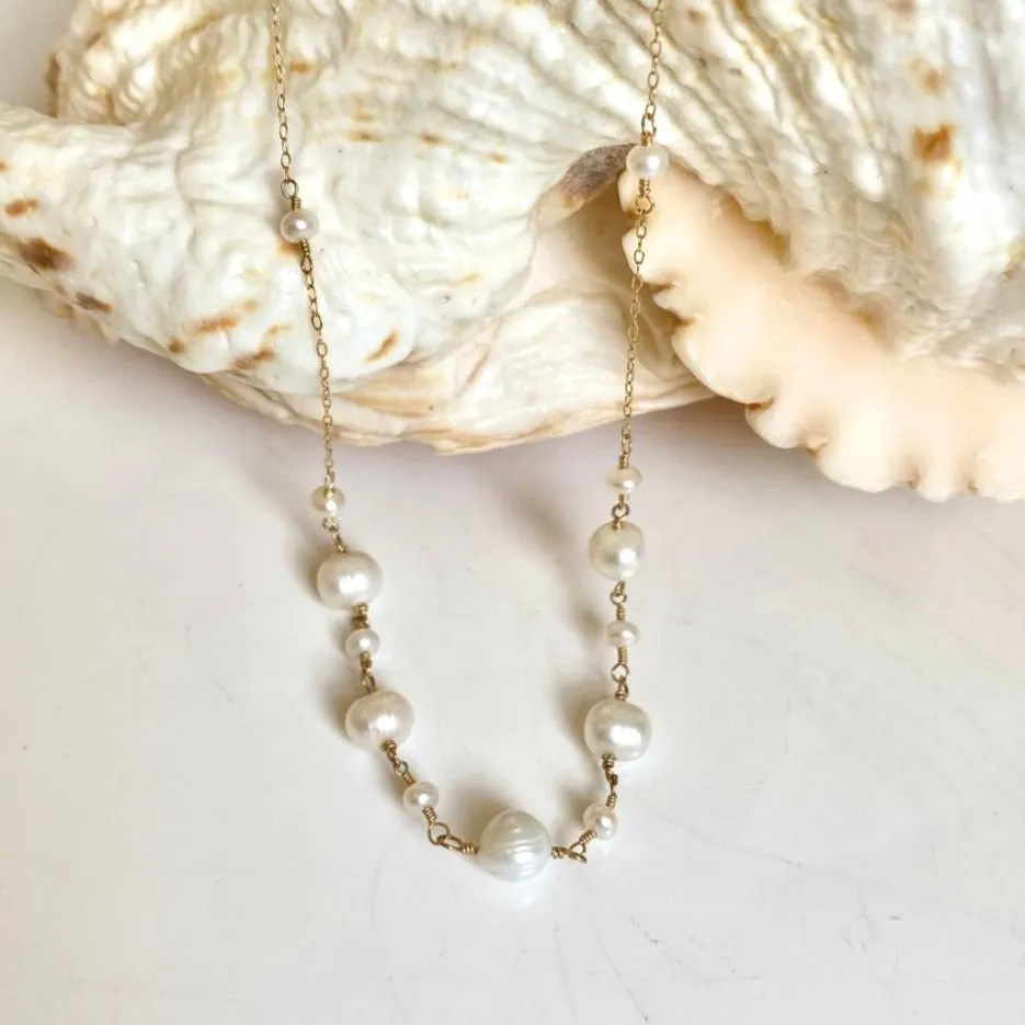 Pearl Choker- Consuelo